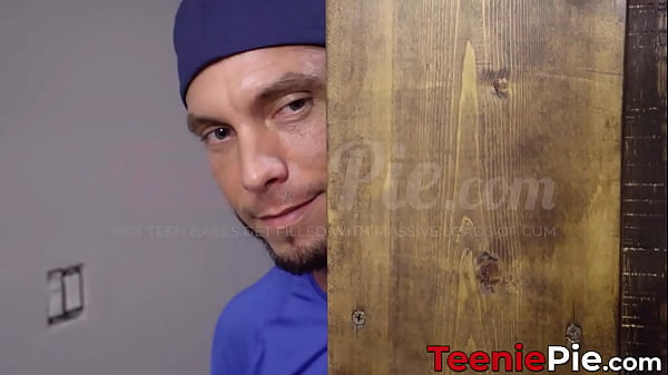 Hottie Dakota Burns achieved nirvana after Tyler Steel burst his load inside her