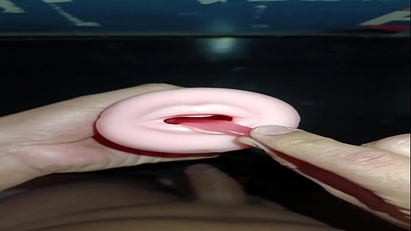 TRAILER: KISSY ME HACE UNA MAMADA!