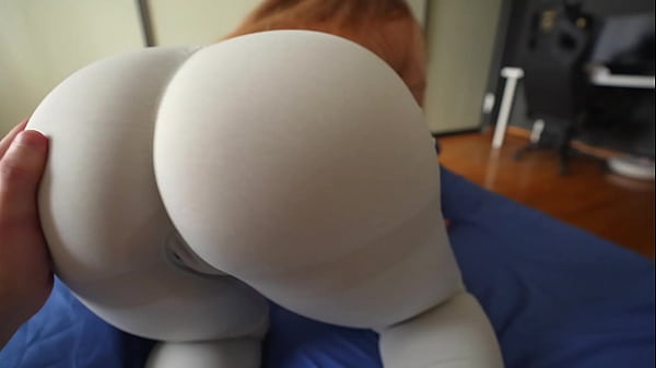 Step sister asked to touch her wet pussy in leggings and fuck her