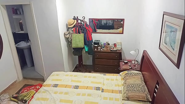 “Her boyfriend doesn’t pay attention to her… so I fuck her.”