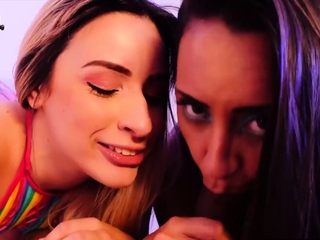 Fingering the towheaded and brunette beotches from LP