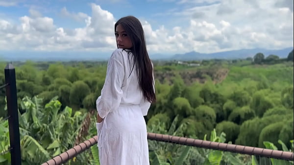 Lingerie, passionate sex and creampie!