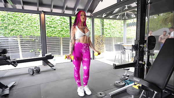 Hayley Quinn Lets Us Triple Penetrate Her and Impregnate Her All with a Creampie