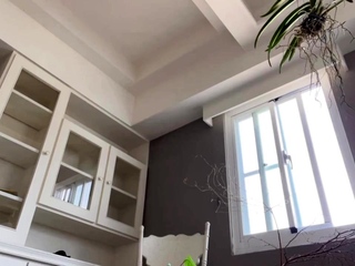 Asian Babe Repays Favor With No-Condom Creampie Sex