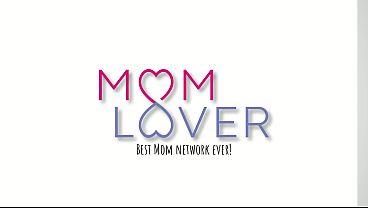 Mona Azar Begs “Breed Me Boys Fuck That Stripper” Then Takes Double Creampie