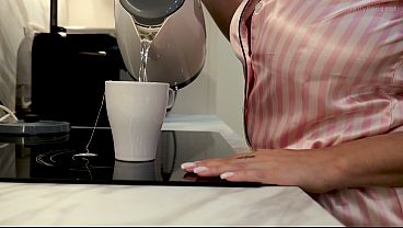 Curvy BigTits MILF Lady Lyne Morning Blowjob And Creampie